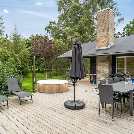 Babara - 350m From The Sea By Interhome *